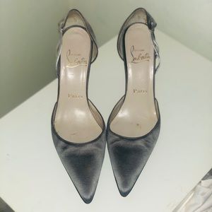 Authentic Christian Louboutin Sling-Backs